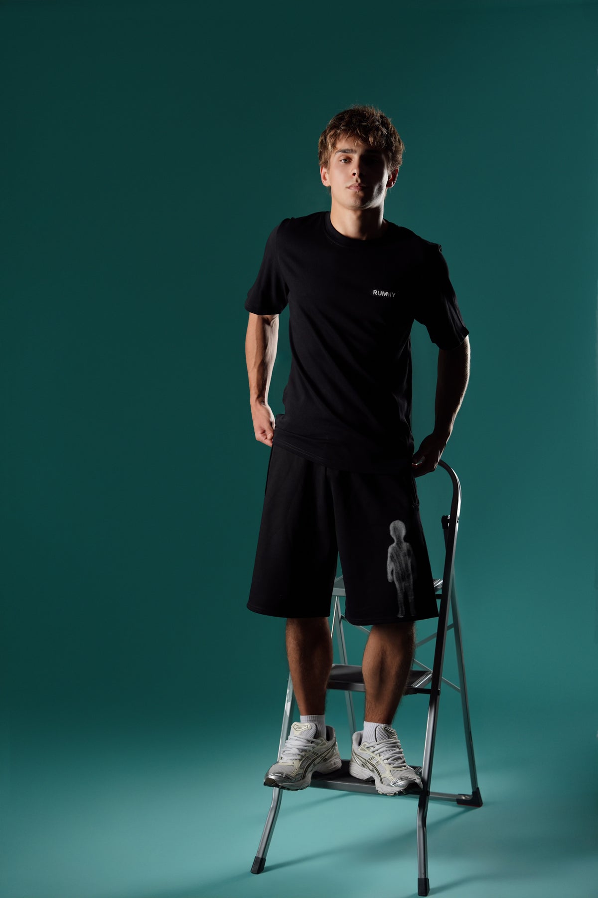 Rmark Slim Tee - Black