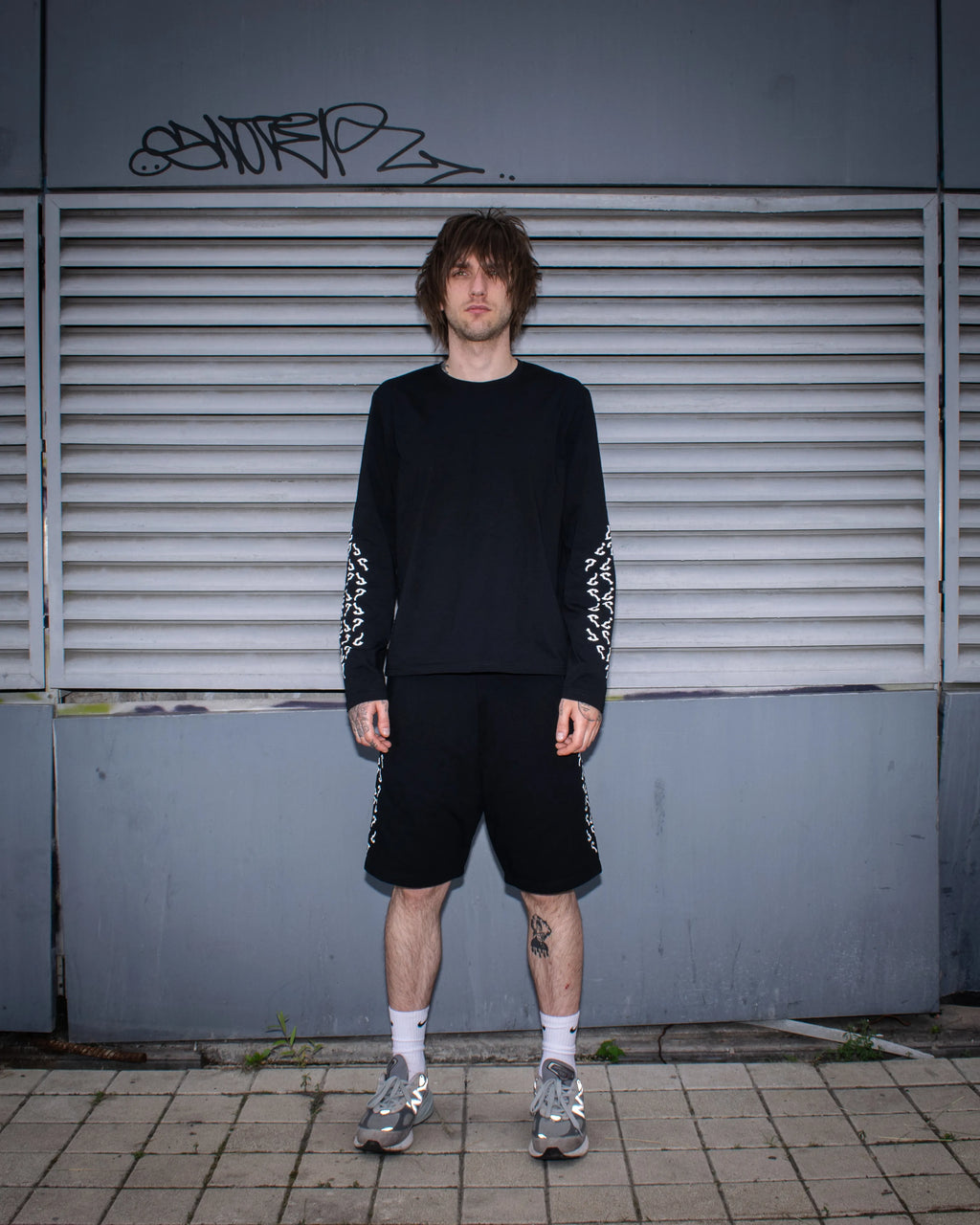 Longsleeve - Black