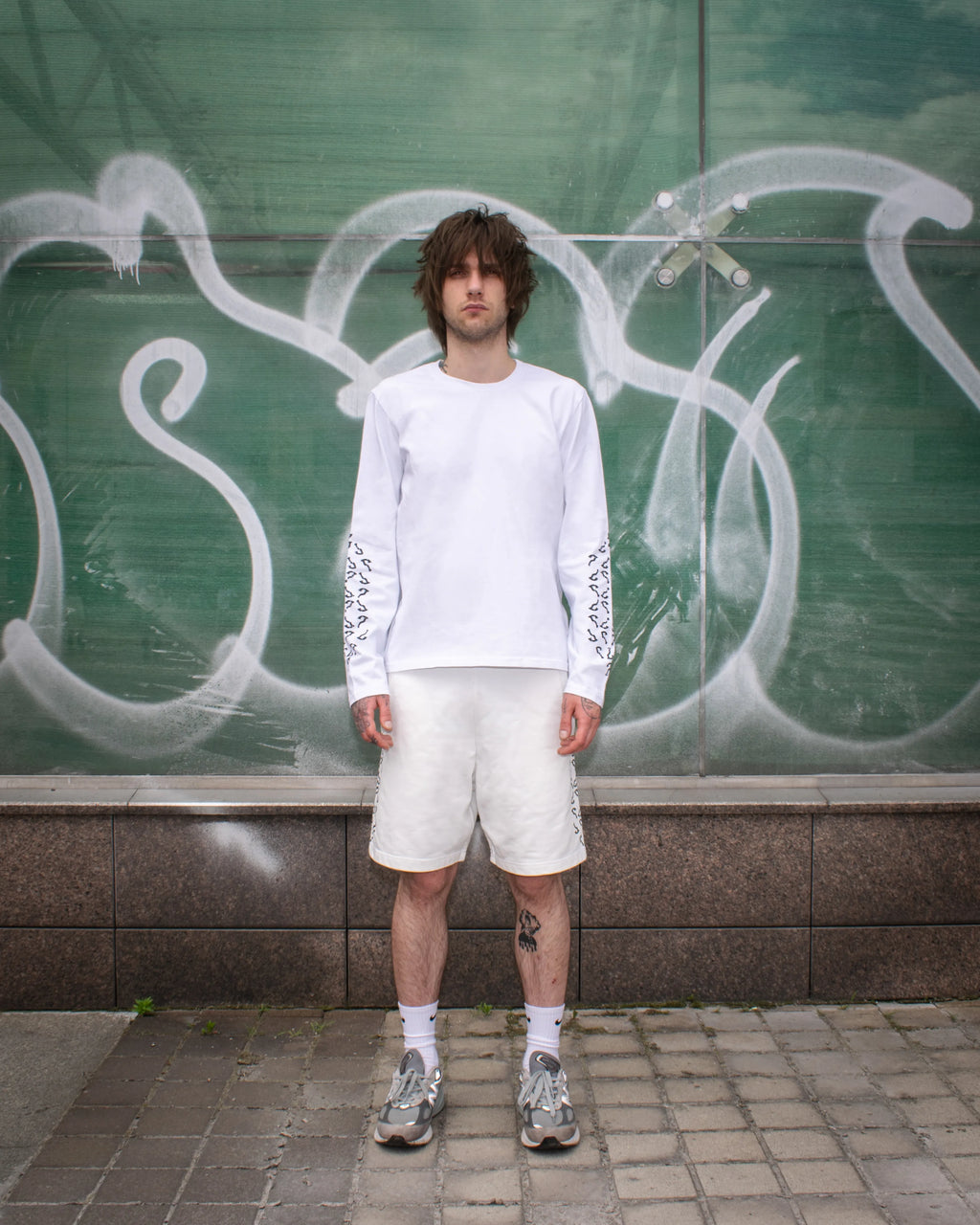 Longsleeve - White