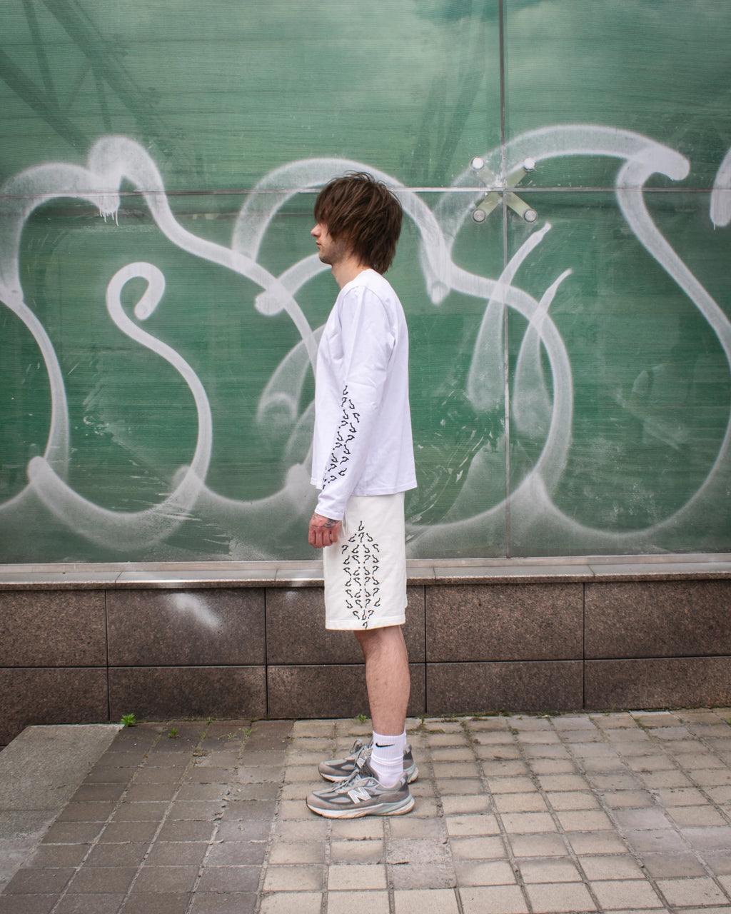 Longsleeve - White